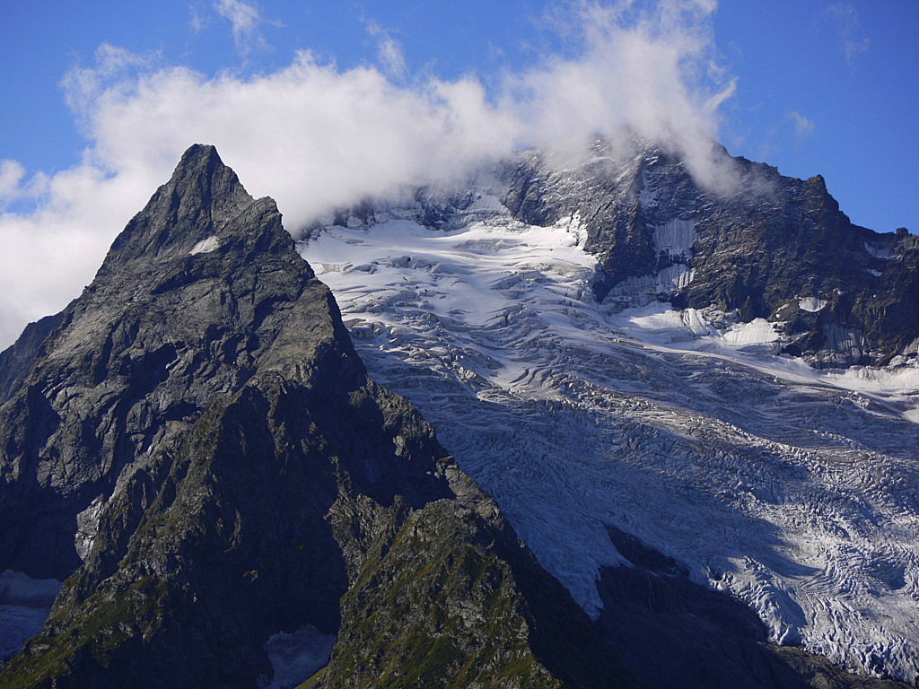 Mt.Dombay-Ulgen